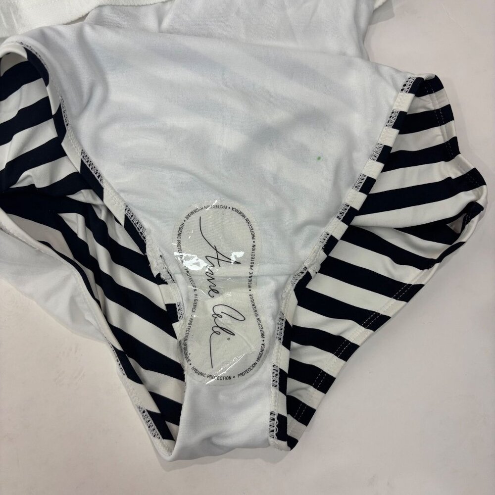 Anne Cole Signature Striped Swimsuit Womens 8 One-Shoulder Black & White Stripes - Picture 13 of 13